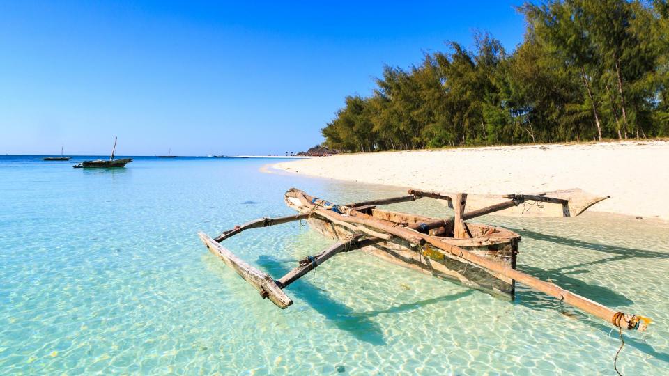 Sansibar entdecken: Standortrundreise im AHG Hisia Nungwi – Traumstrände & exotische Kultur